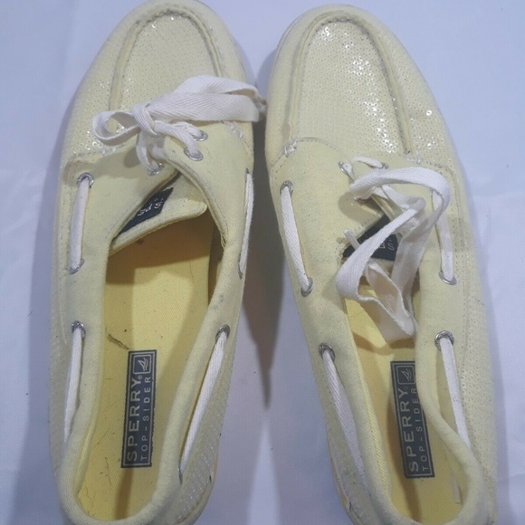 yellow sperry boat shoes